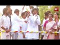 తాటి చెట్టు ఎక్కలేవు..తాటికల్లు దింపలేవు.. ఉత్తరాంధ్ర యాసతో పాట ఇరగదీసిన పవన్ | Pawan kalyan Song  - 02:16 min - News - Video