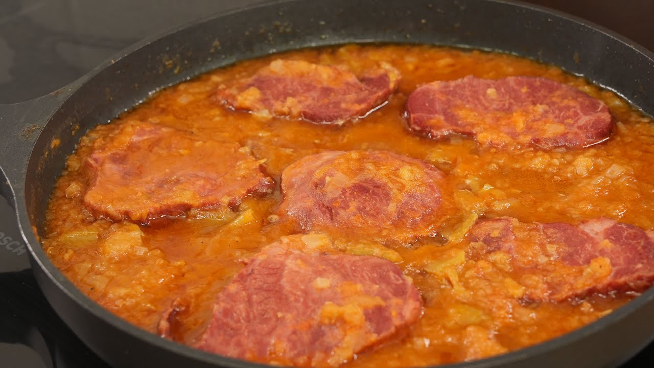 Pork Neck on Vegetables – Simple Recipe, Amazing Results!