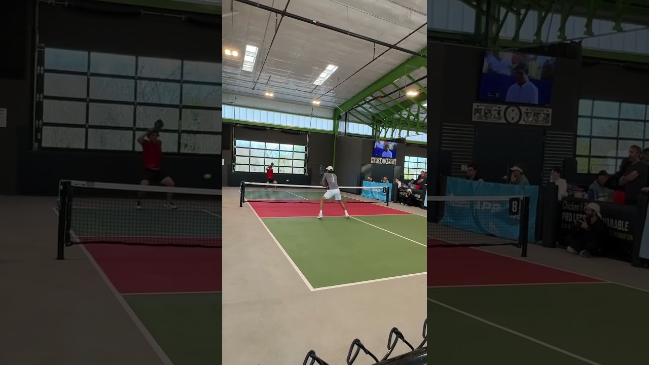 Singles, a game of cat and mouse 😮‍💨#pickleballhighlights #singles