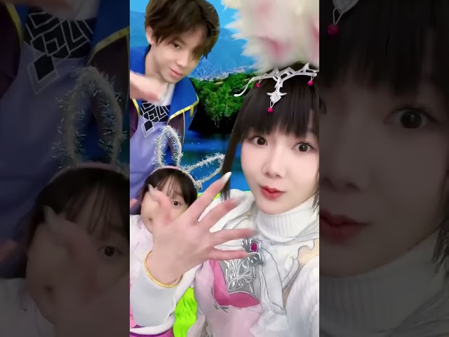 【鬥羅大陸】這扇門真的可以穿越誒 #鬥羅大陸#唐三#小舞