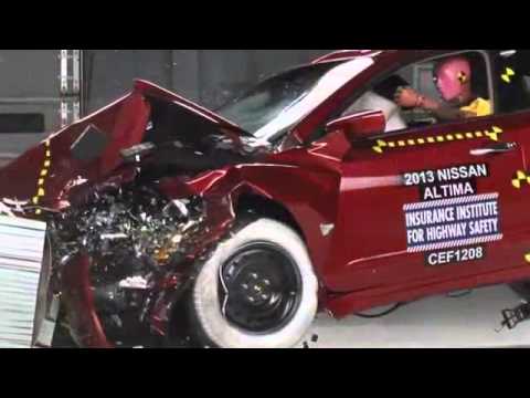 2013 Nissan altima crash test rating #7