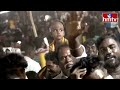 జనారణ్యాన్ని తలపిస్తున్న మేడారం | Huge Devotees Throng At Telangana Kumbha Mela | hmtv  - 13:26 min - News - Video