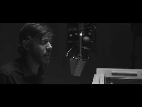 Chris Janson - Drunk Girl (Official Live Video)