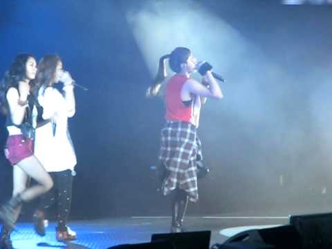 F(X) FEAT. MINHO - CHU @ SMTOWN LIVE LA 2010