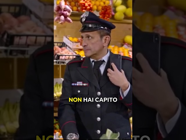 Uccio De Santis e la spesa dal fruttivendolo 😂