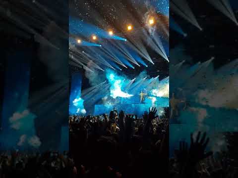 Dimitri Vegas & Like Mike ft. Wiz Khalifa - When i grow up LIVE