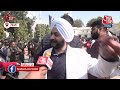 Delhi Assembly: पानी के बिलों को लेकर AAP विधायकों का हंगामा, पानी के बिलों का फूंका पुतला | Aaj Tak  - 03:27 min - News - Video