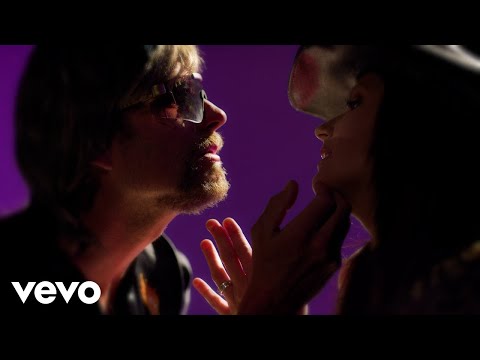 Hot Country Knights - You Make It Hard ft. Terri Clark