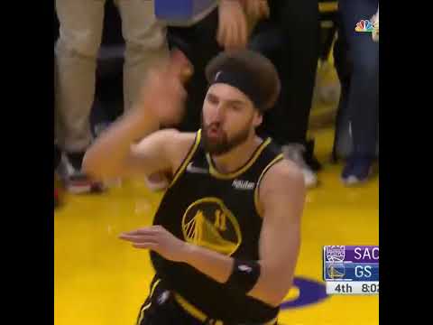 Klay Thompson blowing kisses after this INCREDIBLE Warriors sequence  | #shorts video clip
