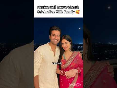 #katrinakaif #karwachauth #celebration #with #family #vickykaushal #isabellekaif #suhagan #shorts 🥰