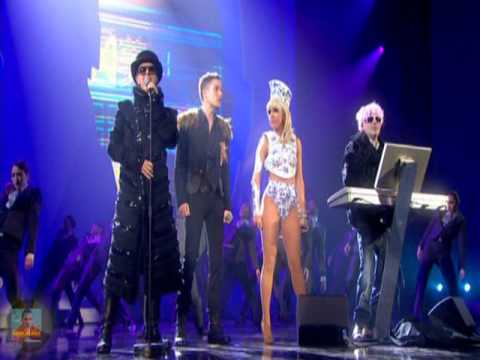 Pet Shop Boys ft. Lady GaGa & Brandon Flowers - 2009 BRIT Awards Perfomance