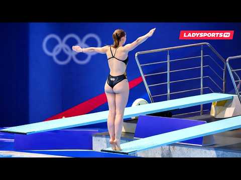 Smooth Moments in Women’s Diving