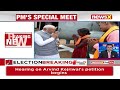 PM Modi Meets Fruit Seller From Ankola | PM Praised Her For Good Work | NewsX  - 03:08 min - News - Video