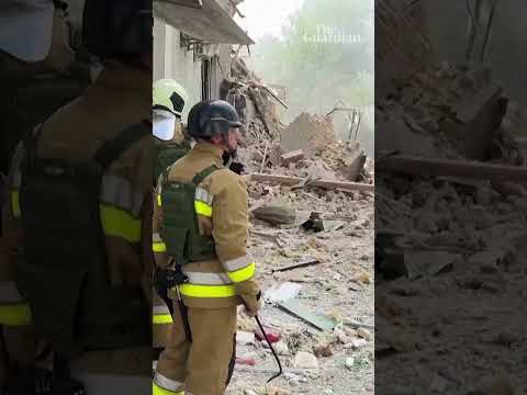 Moment Russian missile hits Kyiv children's hospital