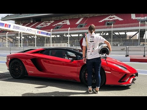 GIRLFRIEND DRIVES LAMBORGHINI FOR FIRST TIME!!