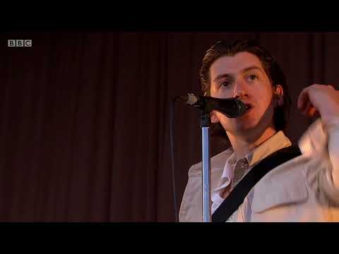 ARCTIC MONKEYS - ONE POINT PERSPECTIVE LIVE AT TRNSMT 2018