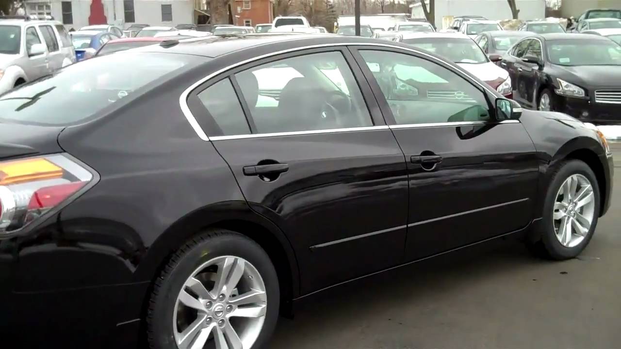 Nissan altima 2012 sports package #9