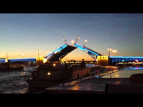 video Tour puentes y canales San Petersburgo Nocturno