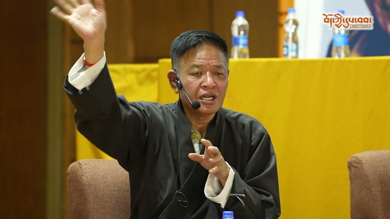 བོད་ཀྱི་མ་འོངས་འགན་སྲུང་ཞེས་པའི་ཕུགས་དམིགས་ཡིག་ཆ་ངོ་སྤྲོད་གནང་སོང་།