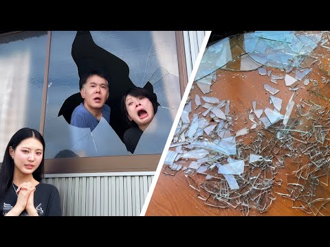 家の窓ガラスが全て割られました。父母兄と過酷な修復作業...破壊された
