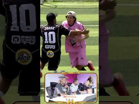 ¡CUERPO A CUERPO! JORGE VS. MATEO 😎 #futbol #jorgeluna #mateogarridolecca