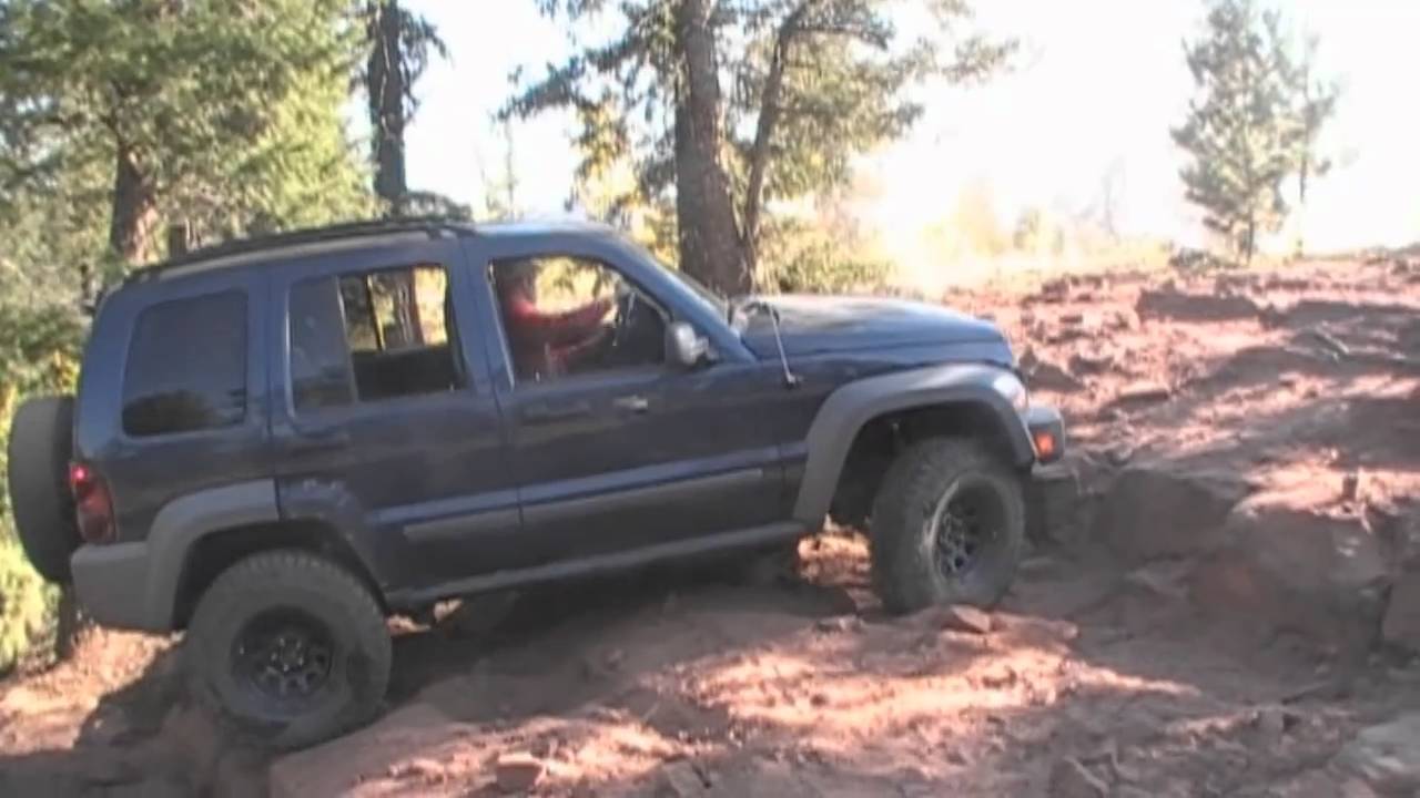 Rock crawling jeep liberty #5