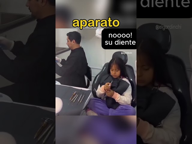 El dentista: "aunque lo hayas sacado tú son $500" 😂