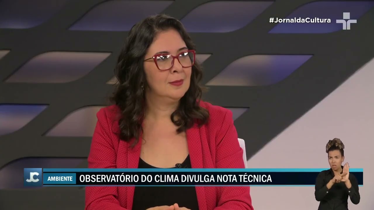 “O Congresso não respeita os limites da Constituição brasileira”, afirma Élida Graziane