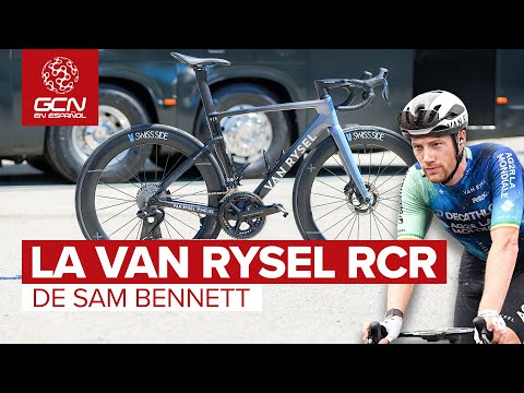 La Van Rysel RCR de Sam Bennett del equipo Decathlon AG2R