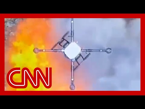 Watch Thai drones drop bombs at Thailand-Cambodia border