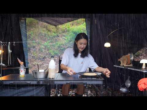 하루종일 내리는 비☔️ 숲속에 케빈텐트로 아지트 만들고 빗소리로 힐링ㅣ해물김치전&막걸리, 곱창전골&소주 우중캠핑에 잘 어울리는 캠핑음식(내돈내산 밀키트)추천!