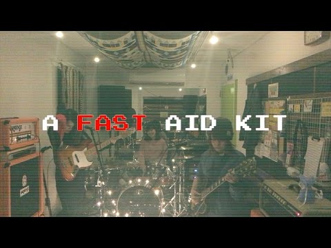 忙しすぎる人のための【A FAST AID KIT】