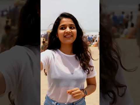 Mumbai bich par Mila celebrate 😱😮