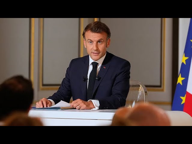 Jours fériés : la volte-face d'Emmanuel Macron