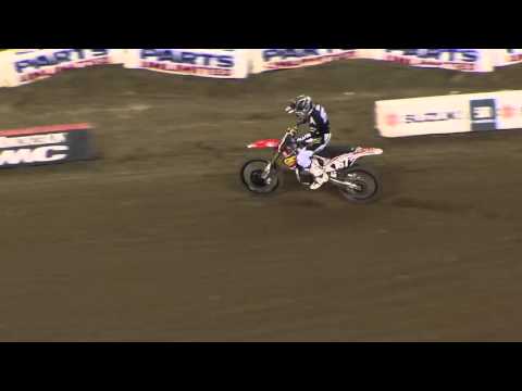 Supercross LIVE! 2013 - 2 Minutes On The Track - 250 Second Practice in Indianapolis 