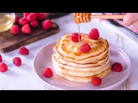 Buttermilk Pancakes - Easy and Quick Recipe for Fluffy Pancakes
