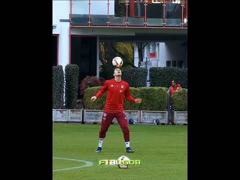 “球感训练日常”#拜仁#训练日常#莱万 #足球 #football