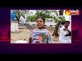 9 మంది పెళ్ళాలు.. 9 మంది మొగుళ్ళు.. | Garam Garam Varthalu | Sakshi TV  - 02:43 min - News - Video