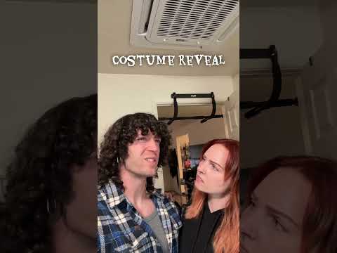 Life finds a way #fyp #couplescostume #costumereveal #jurassicpark #jeffgoldblum