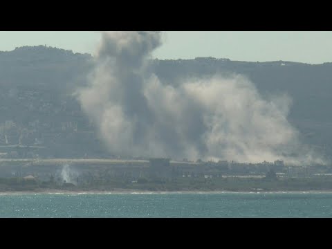 Large cloud of smoke following Israeli strike near south Lebanon's Tyre | AFP