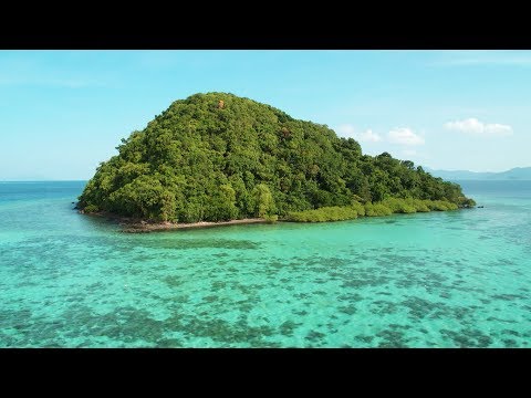 Earth's Tropical Islands'