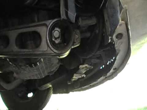 2006 PT Cruiser Engine Mounts - YouTube