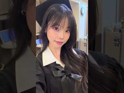 친구 데려와서 졸업 헤메 받으면택시비에 포토그레이 이용권까지 준대…!👀🎓