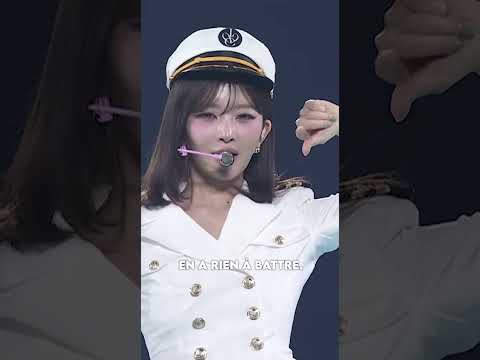 StoryBoard 3 de la vidéo FILMÉE EN SCRED PAR SA MAMAN AU CONCERT DE IVE #ive #dive #kpop #idol