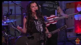 Jessica Lynn - Live at Daryl&#39;s House Club 10.6.20