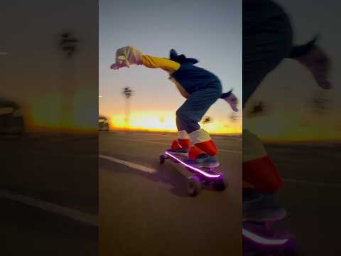 SONIC Chasing SUNSETS on the Backfire Zealot S2 #eskate #electricskateboard #eskateboard