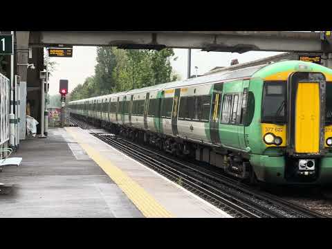 Class 377 - Southern Railway - Ashtead Station - 6th May 2024