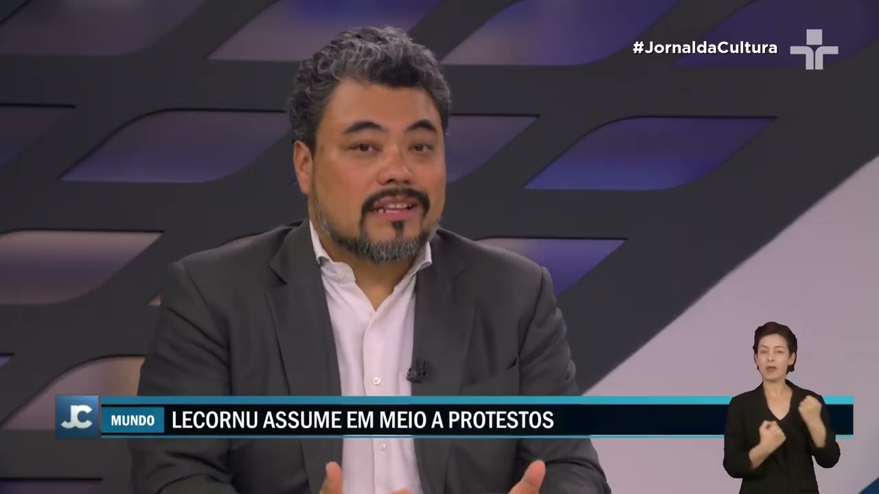 Sakamoto e Ramalho analisam a crise política na França e os desafios de Macron
