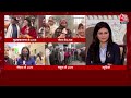 प्रदेश में विकास की आस में वोट डालने आईं बुज़ुर्ग अम्मा ! | UP First Phase Voting Today  - 01:59 min - News - Video