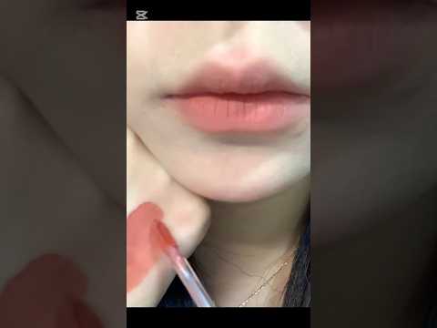 How Can It Be So Beautiful?! 💖 Perfect Lips with Stunning Lipstick 💄 #Shorts  #lips #trending